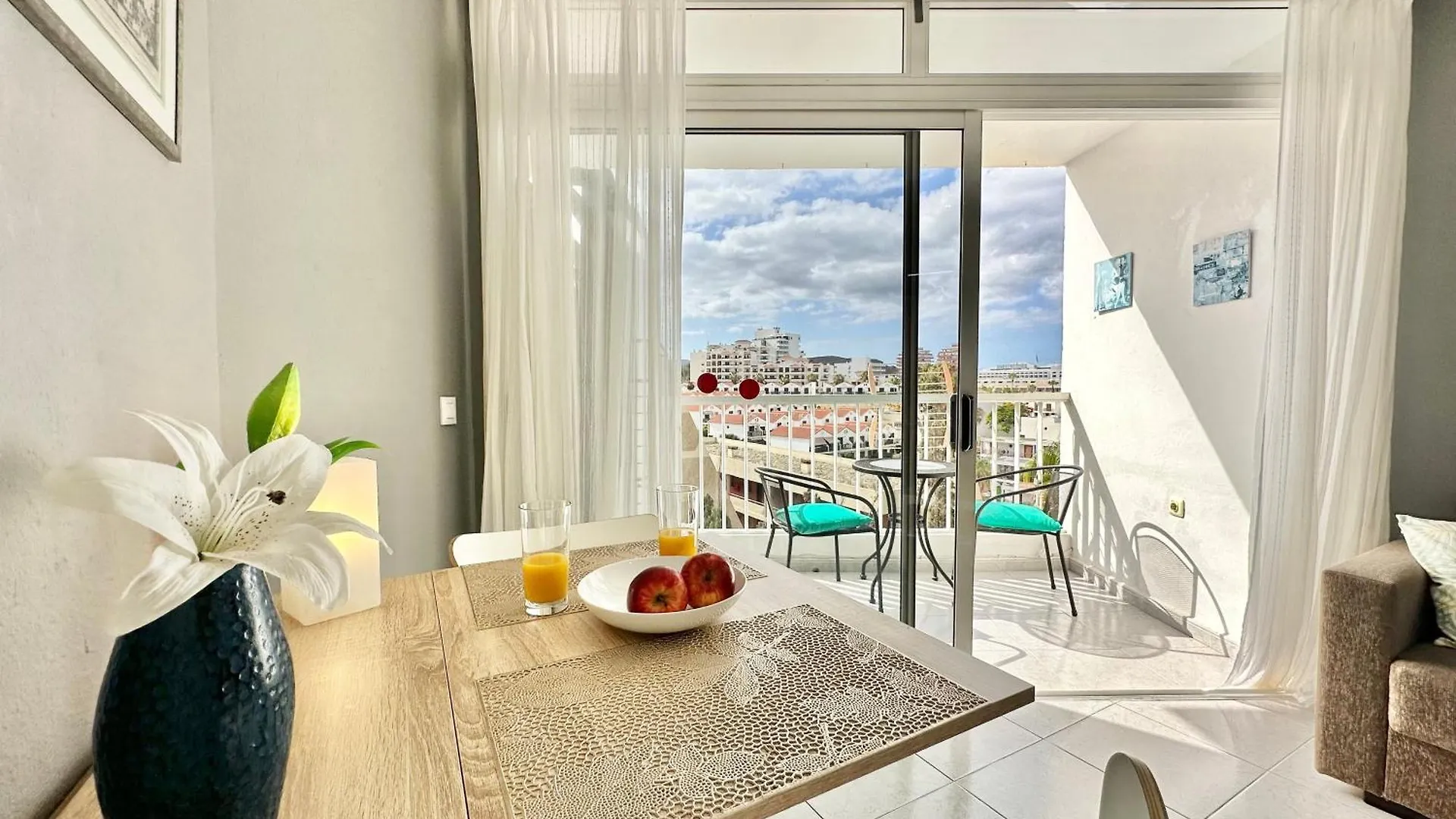 Apartment Playa De Las Americas - Torres De Yomely Arona  Spain