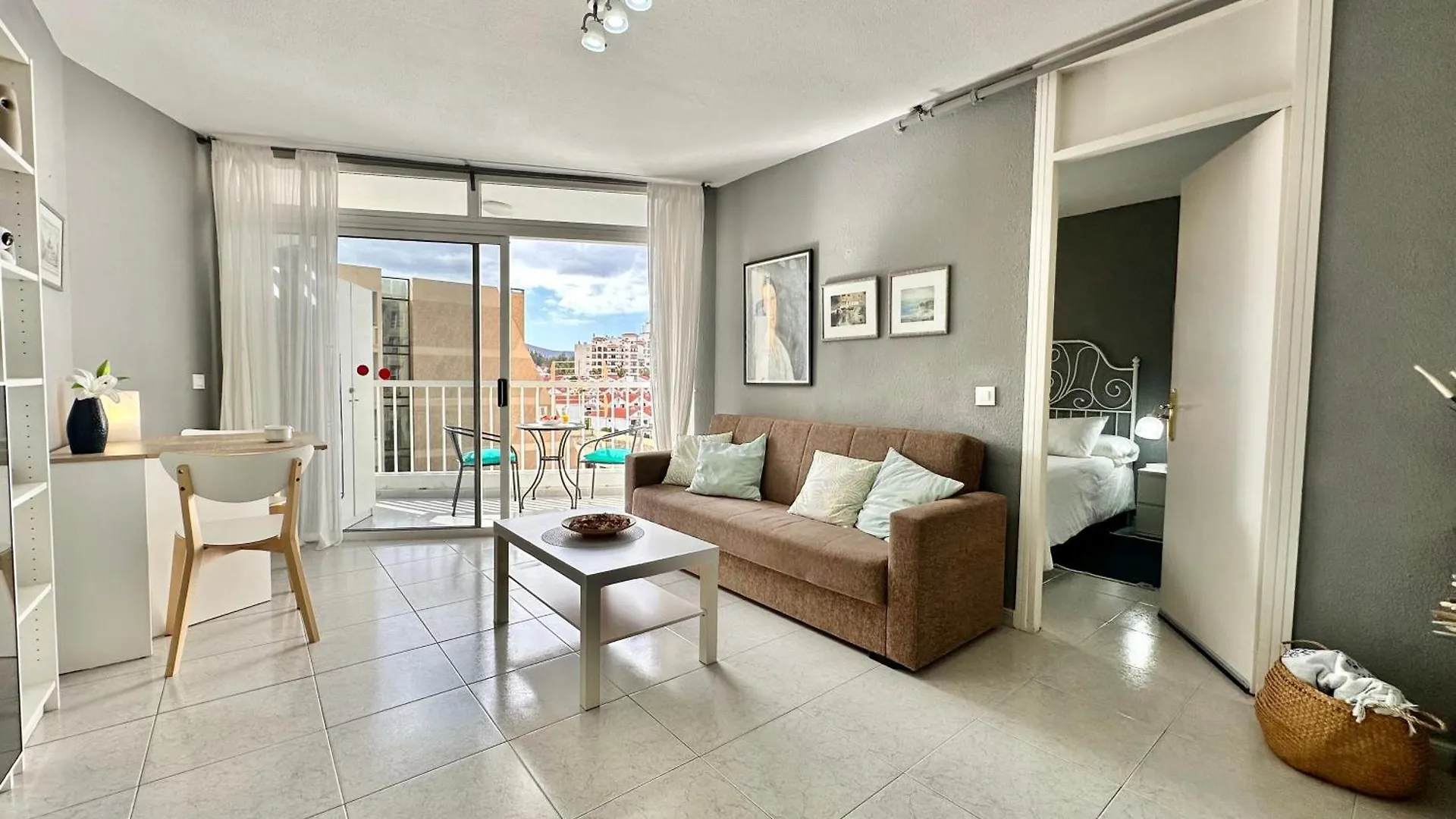 Apartment Playa De Las Americas - Torres De Yomely Arona