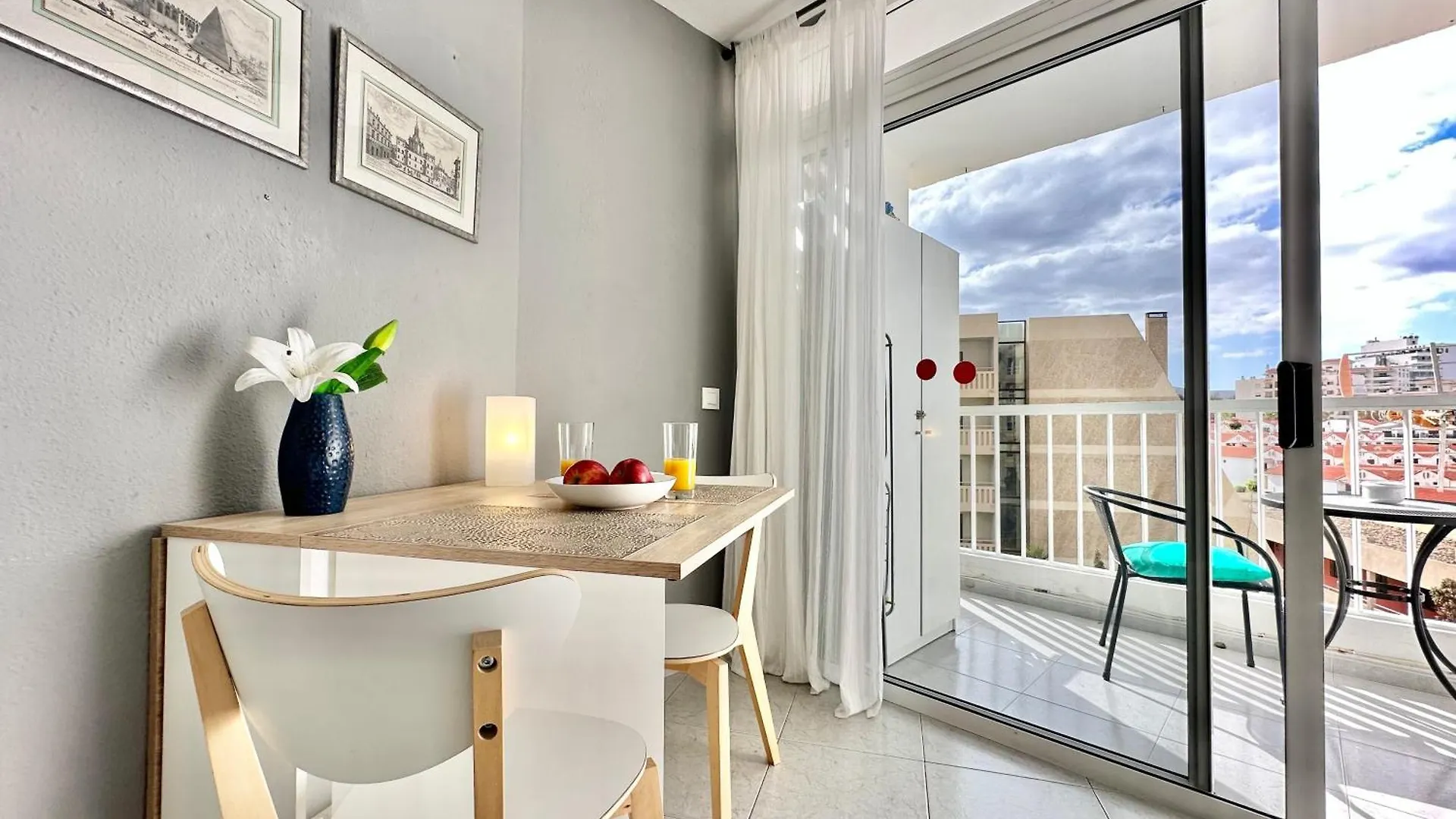 Apartment Playa De Las Americas - Torres De Yomely Arona  Spain